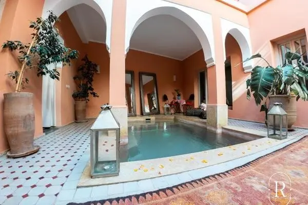 Sontuosa guest house Riad con splendida piscina