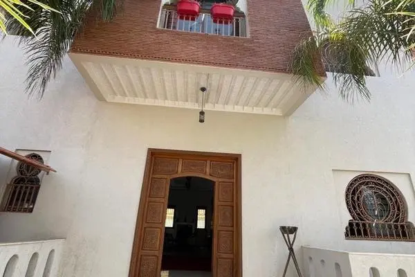 magnifique maison à targa 250 m2 au sol avec piscine et jacuzzi