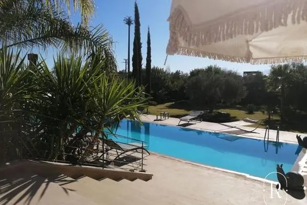Magnifica villa sulla strada per Fès
