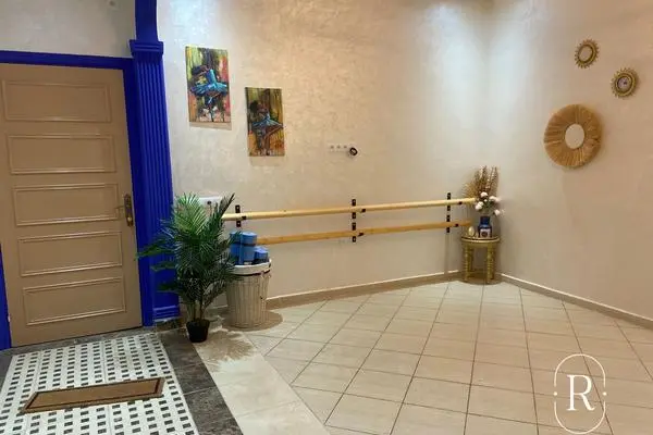 Salone Benessere in vendita Al Fadl