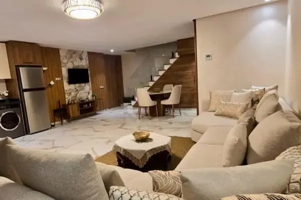 magnifico appartamento duplex nel prestigioso quartiere di victor hugo