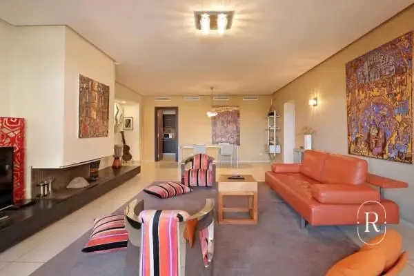 Vendita : Magnifico Triplex con terrazza e Jacuzzi - Marrakech