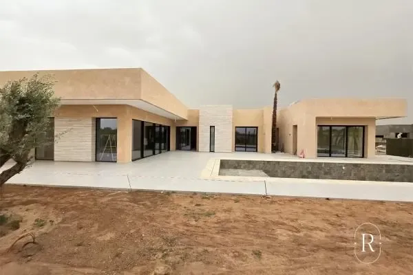 Nuovo Progetto di Lusso – Strada di Ourika, Km 12 – Marrakech