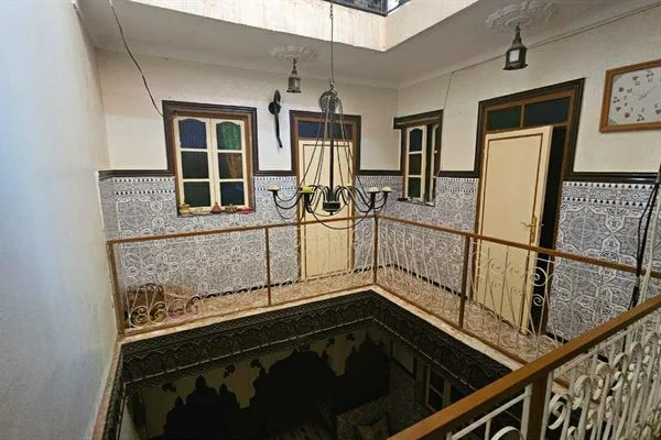 TITLED RIAD TO RENOVATE GREAT POTENTIAL- MEDINA OF MARRAKECH