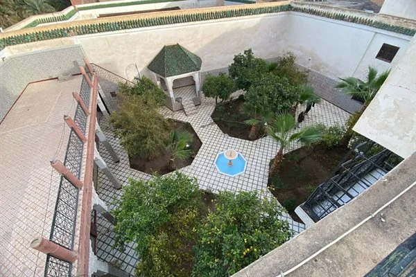 RIAD TO RENOVATE — RARE OPPORTUNITY BAB DOUKKALA, MARRAKECH