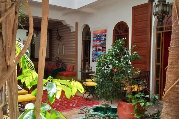MAGNIFICO RIAD CASA DI OSPITI – QUARTIERE BAB DOUKKALA