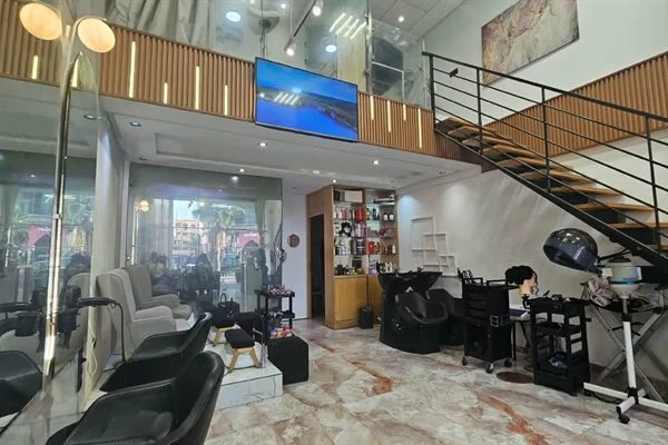 Salon de coiffure à vendre à Guéliz, Marrakech – 73 m²